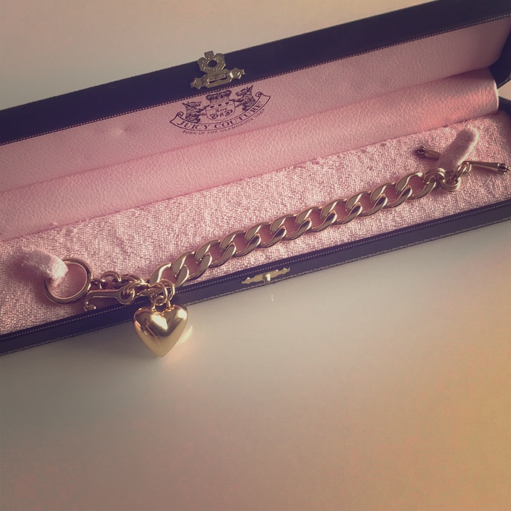 Bracelet jewelry